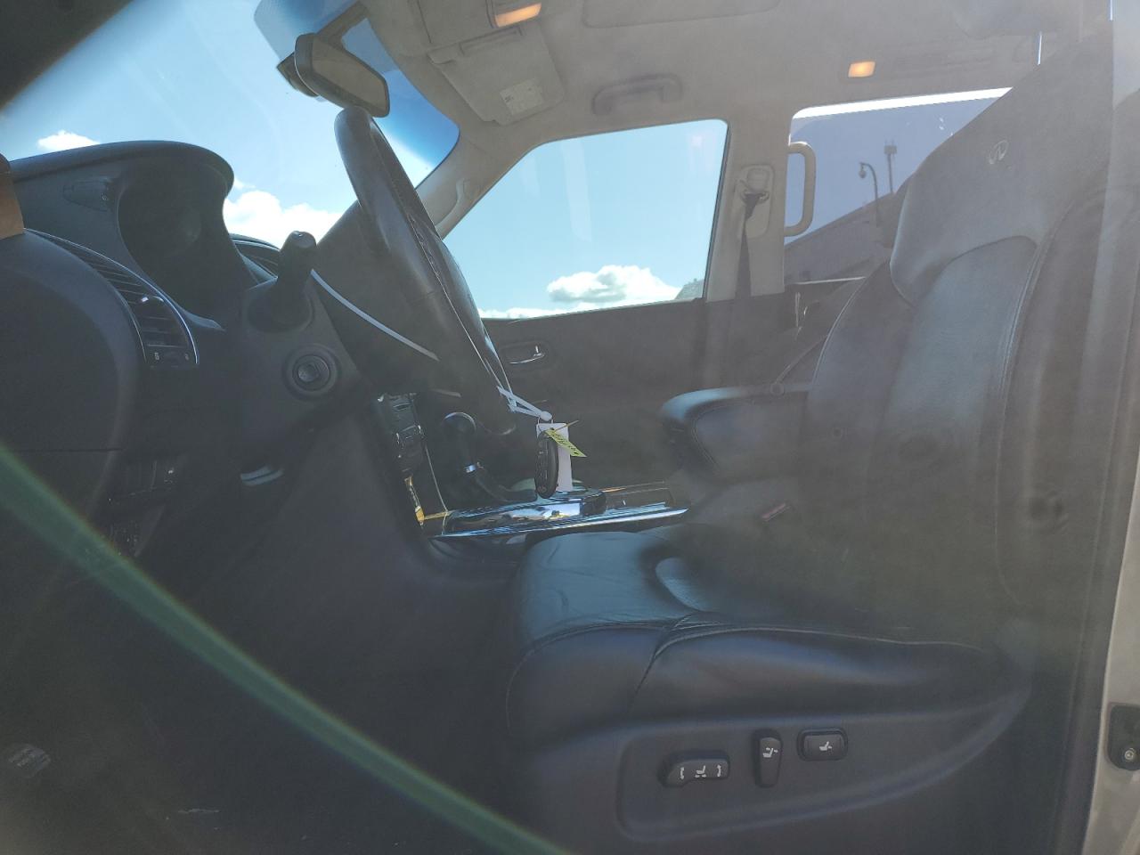 2012 Infiniti QX56 - Image 7