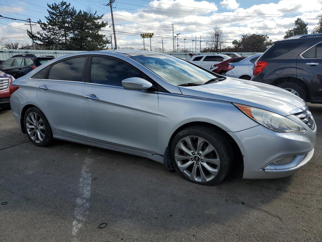 2012 Hyundai Sonata - Image 4
