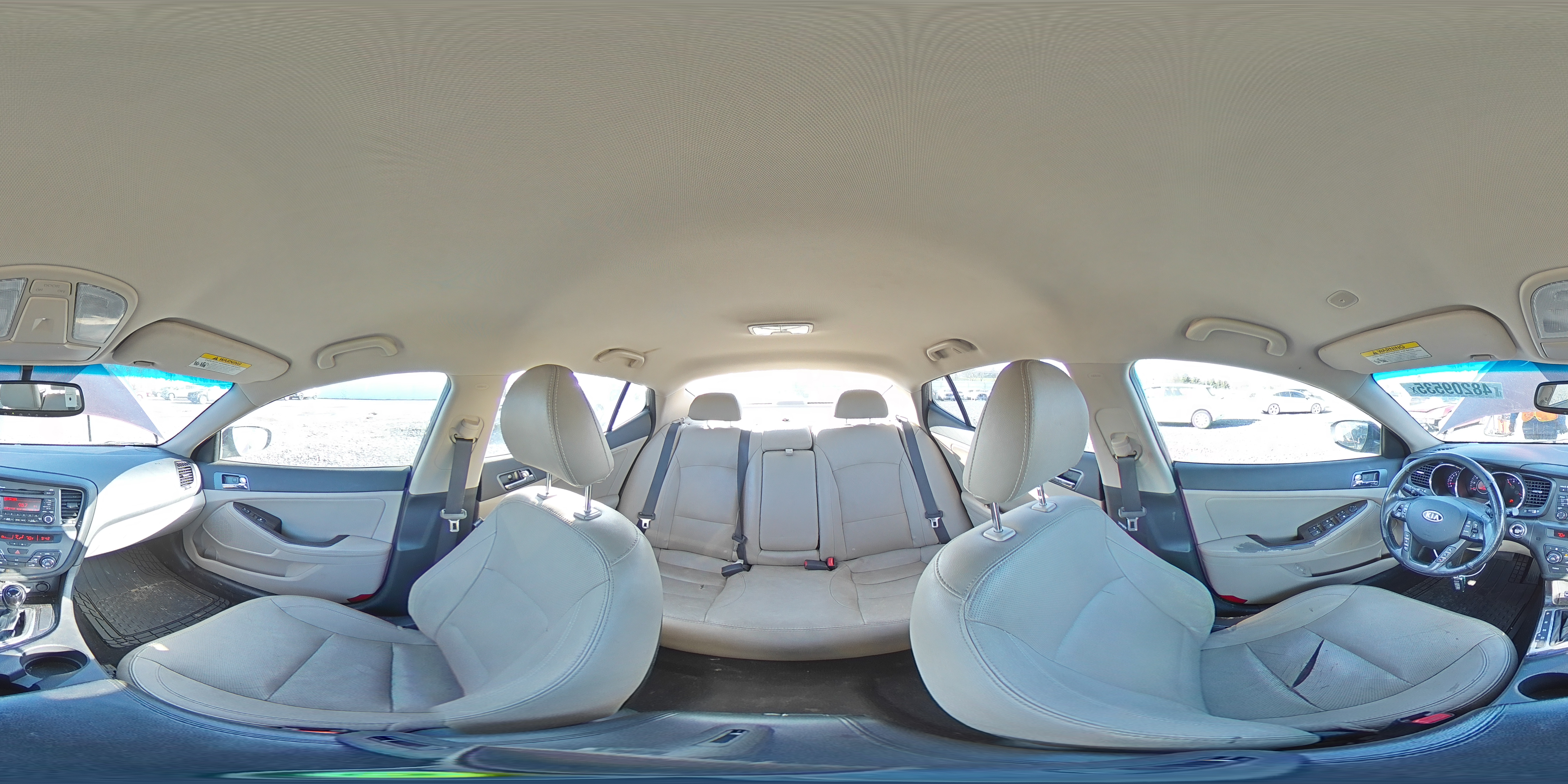 2012 Kia Optima - Image 13
