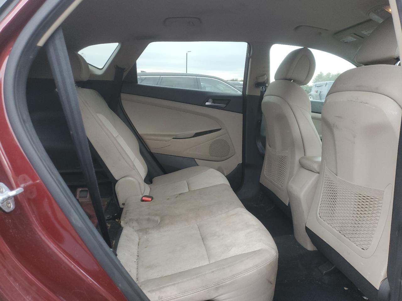 2017 Hyundai Tucson - Image 11
