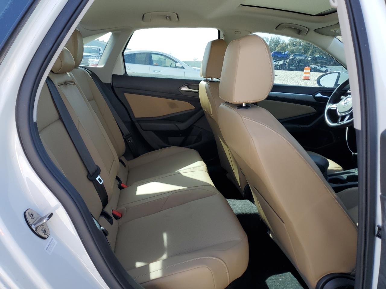 2019 Volkswagen Jetta - Image 10