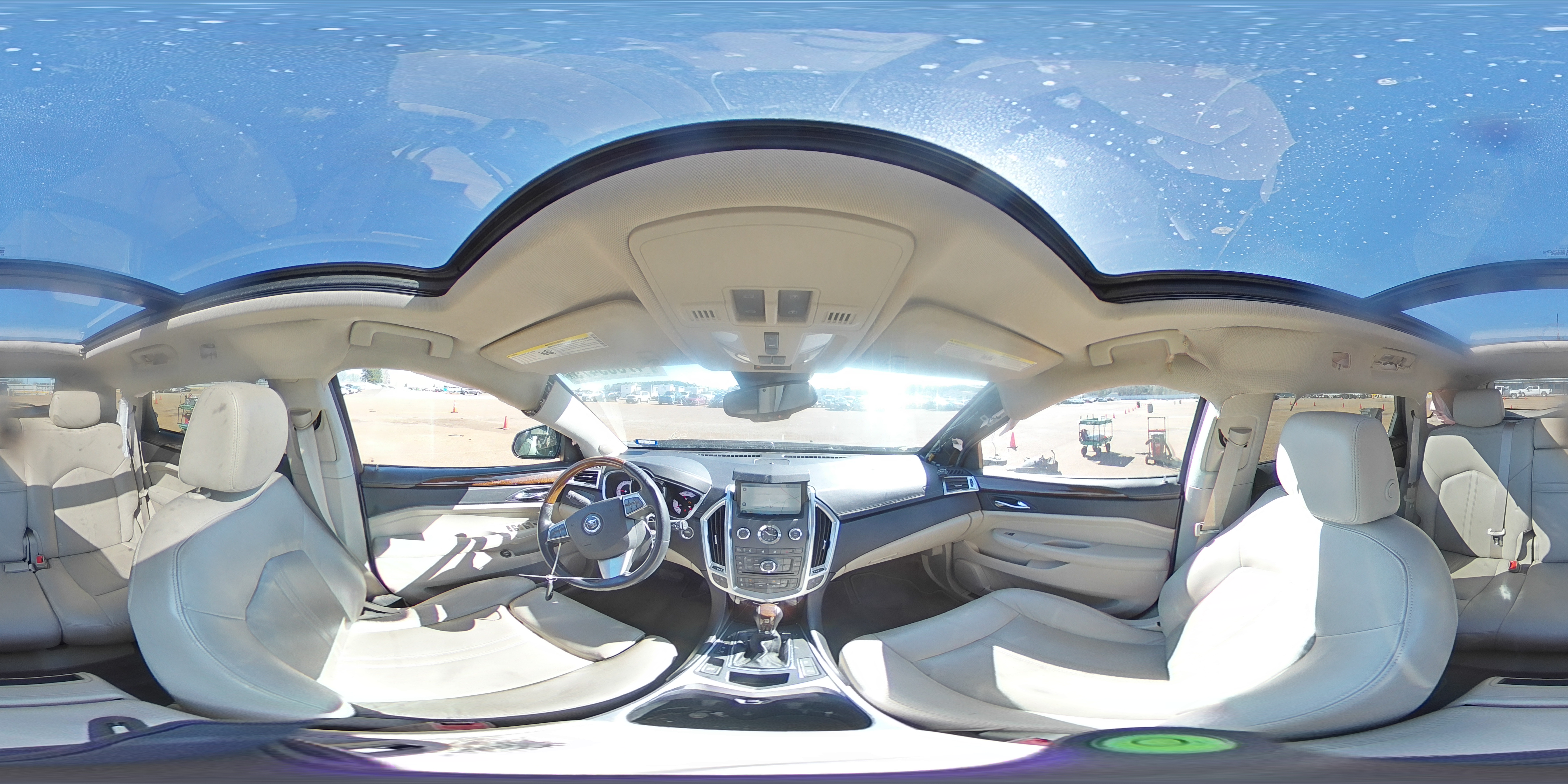 2011 Cadillac SRX - Image 13