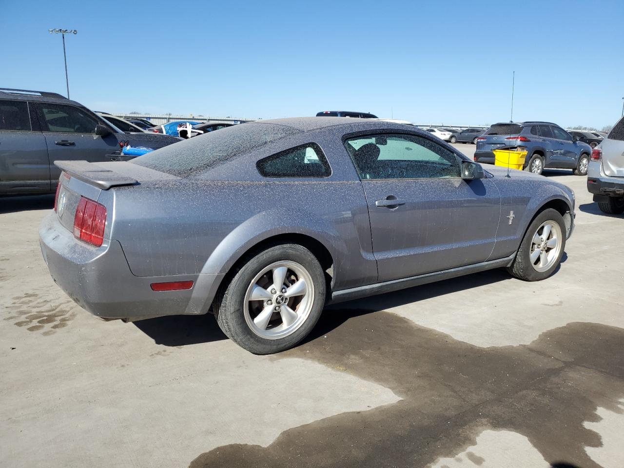 2007 Ford Mustang - Image 3