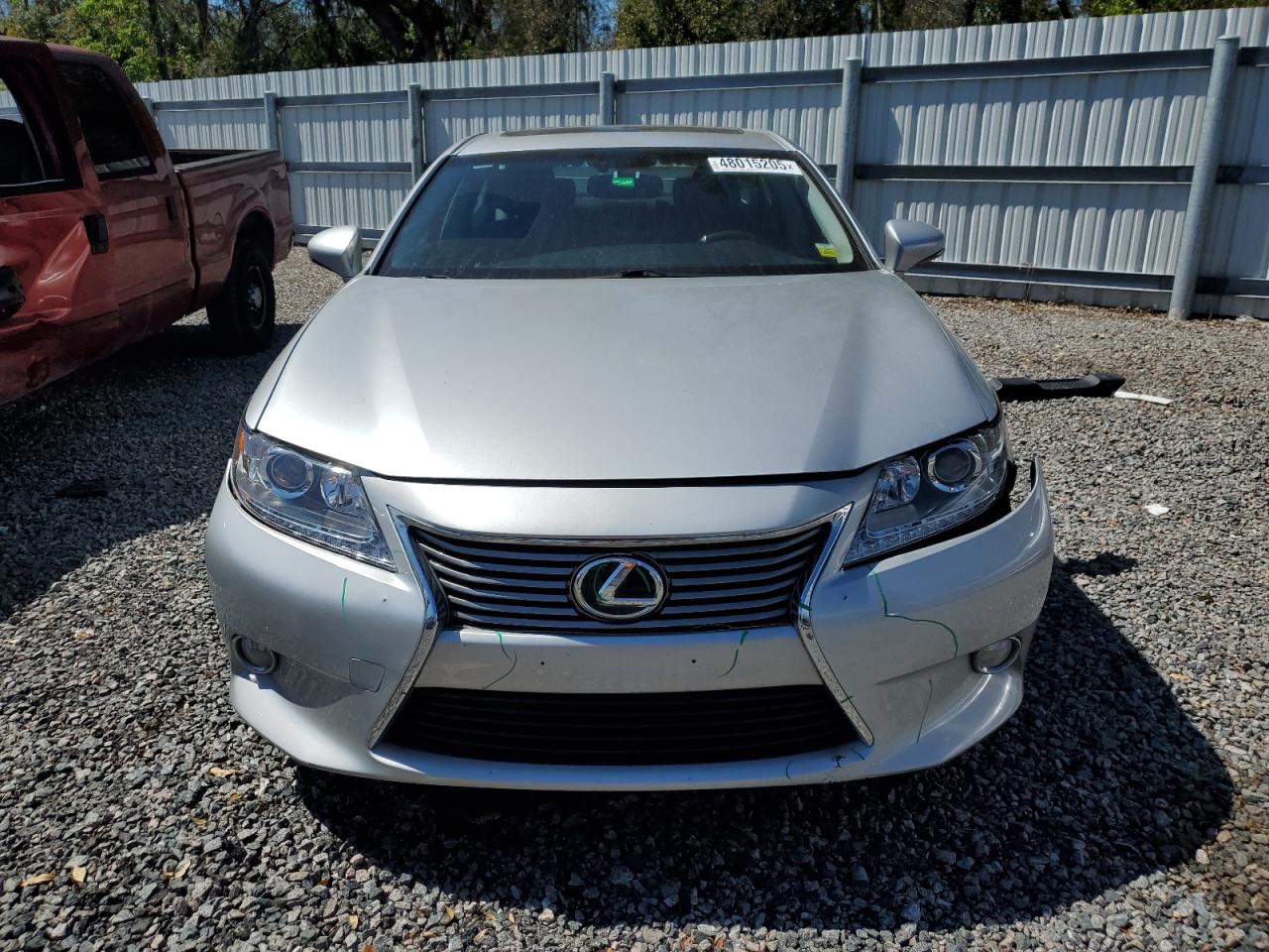 2015 Lexus ES - Image 5
