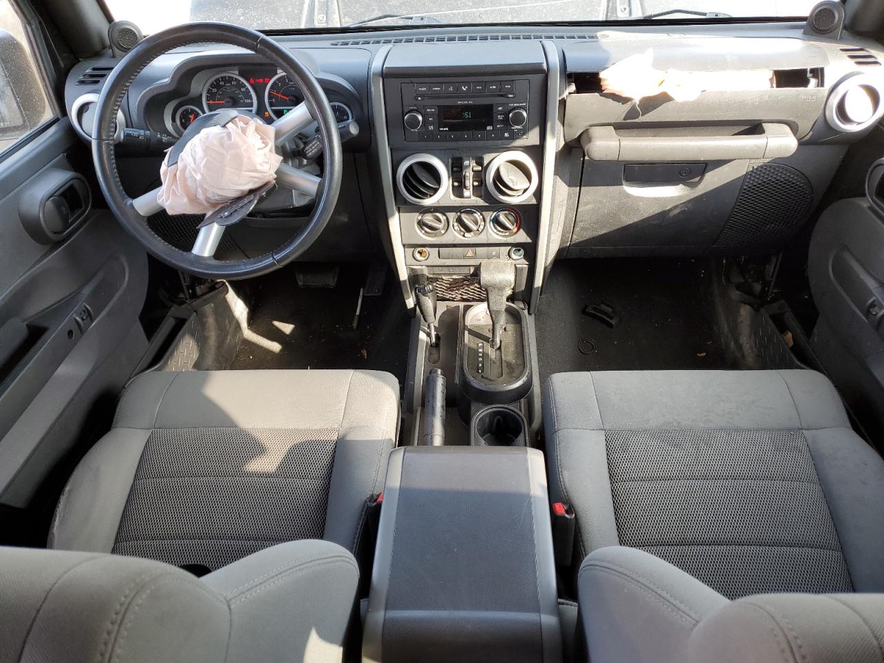 2009 Jeep Wrangler - Image 8