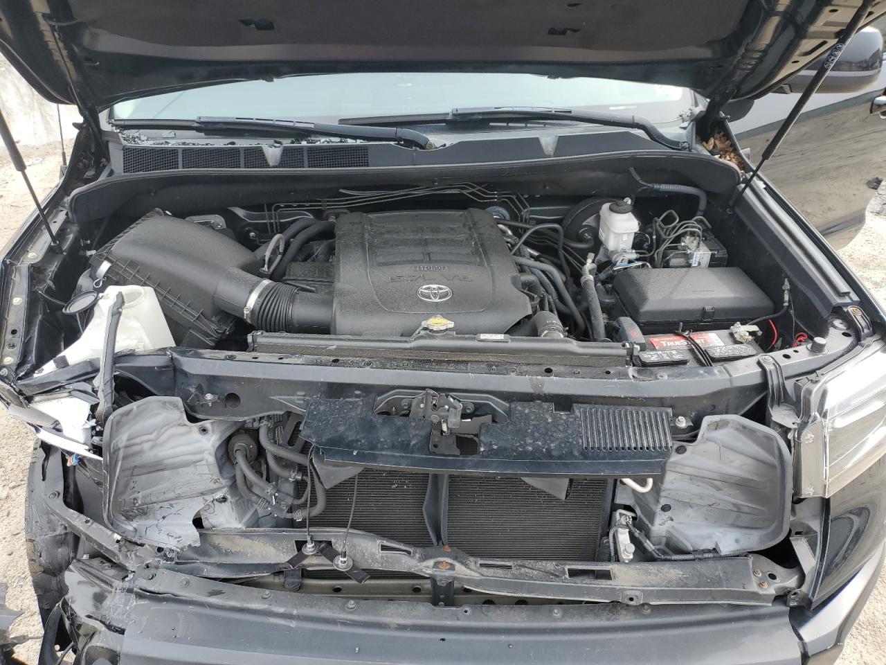 2017 Toyota Tundra - Image 11