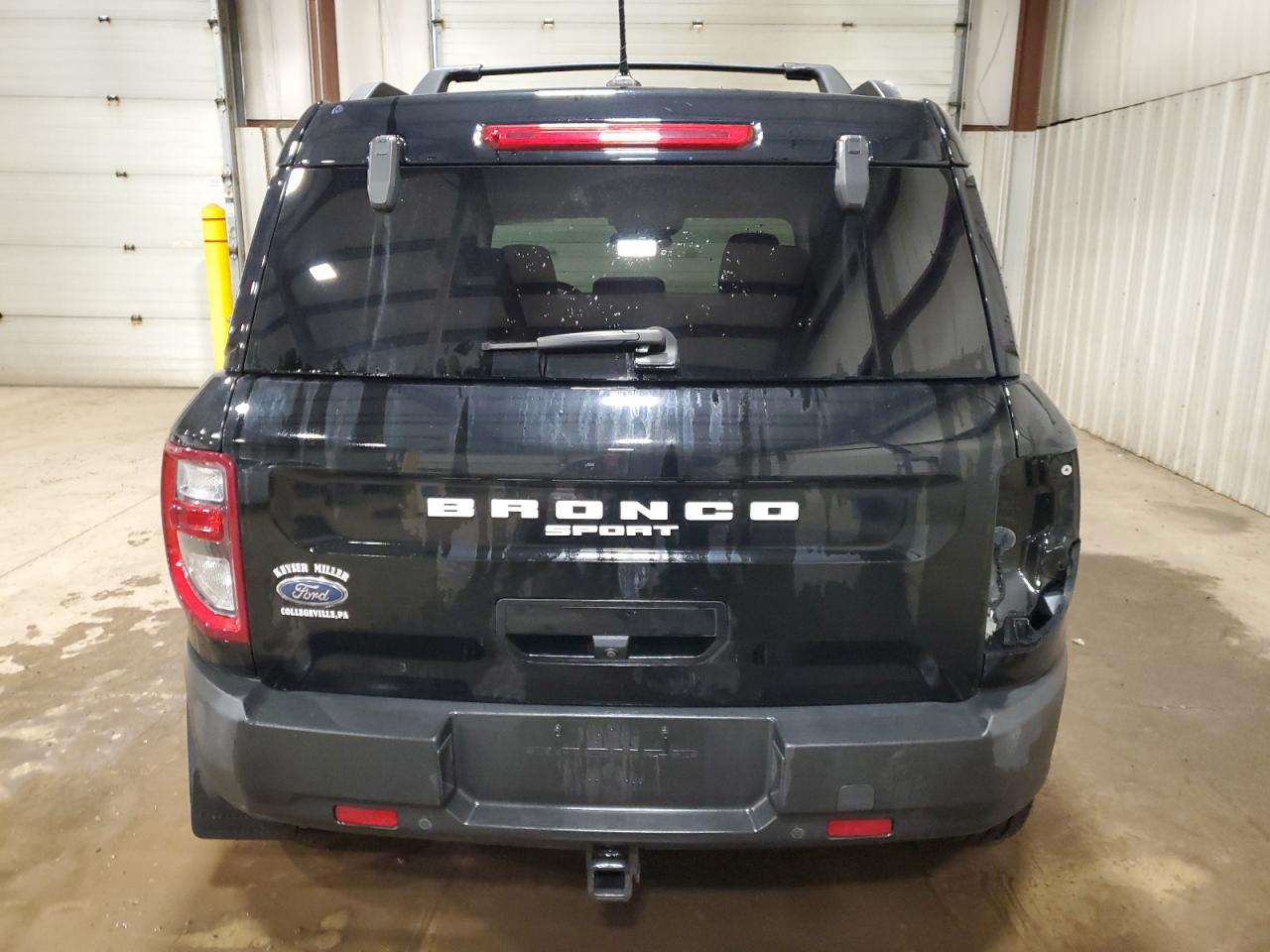 2021 Ford Bronco - Image 6