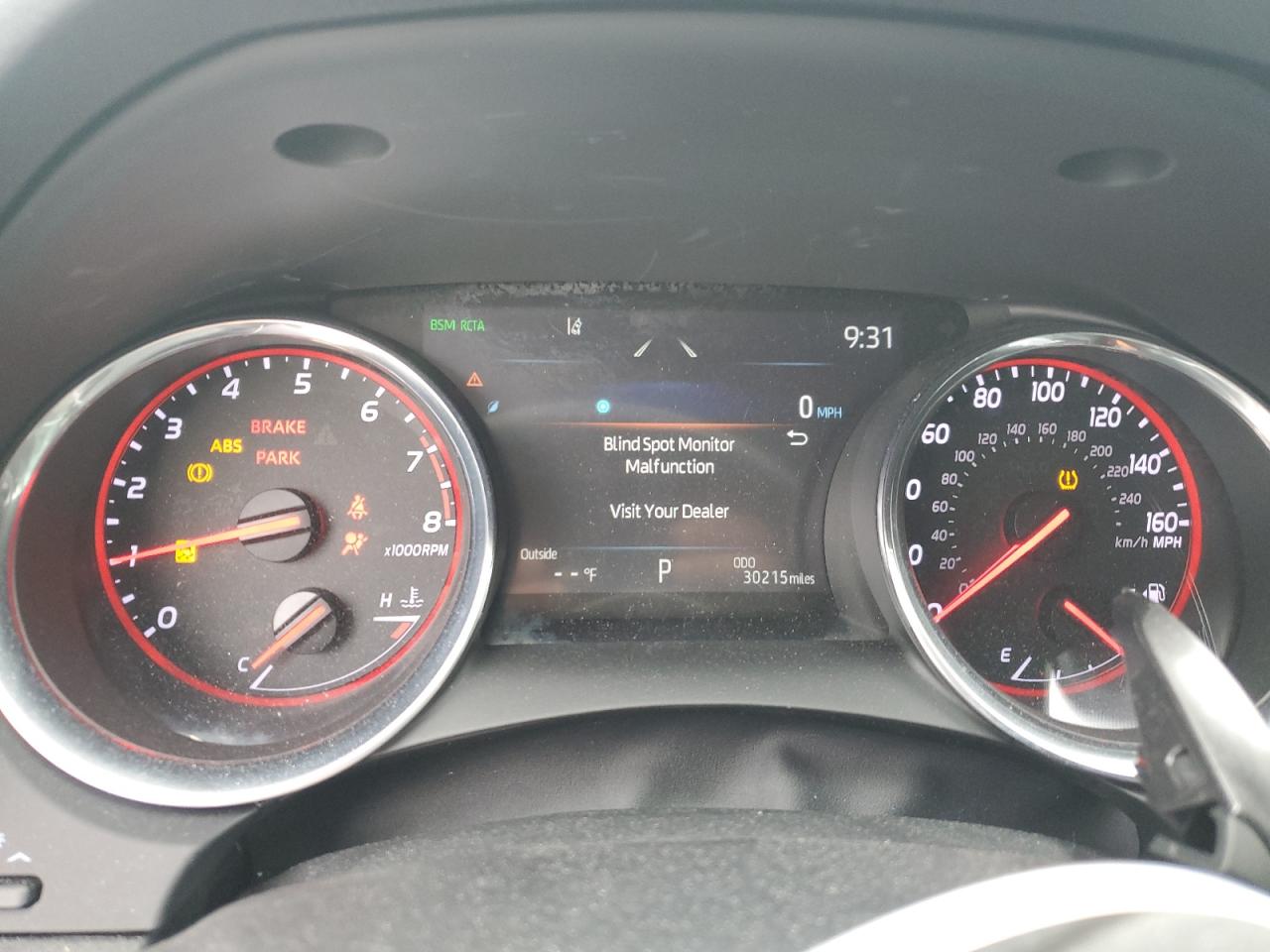 2019 Toyota Camry - Image 9