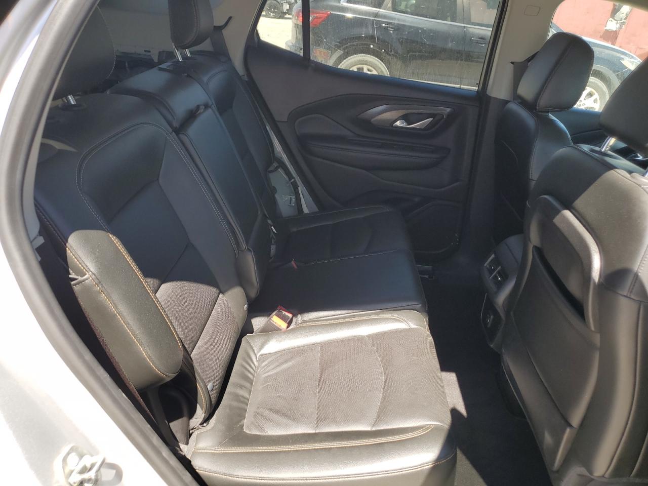 2018 GMC Terrain - Image 11