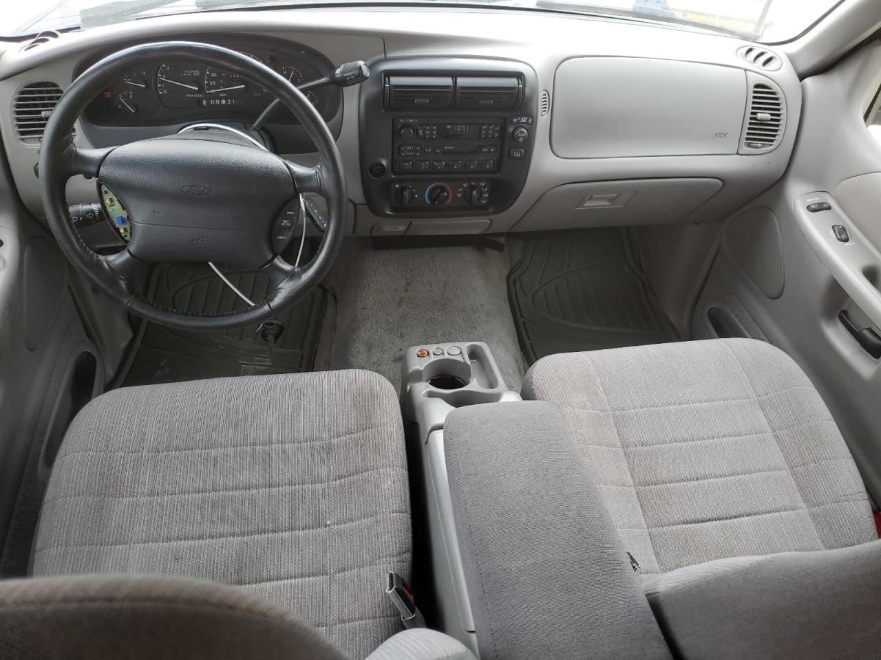 1996 Ford Explorer - Image 8