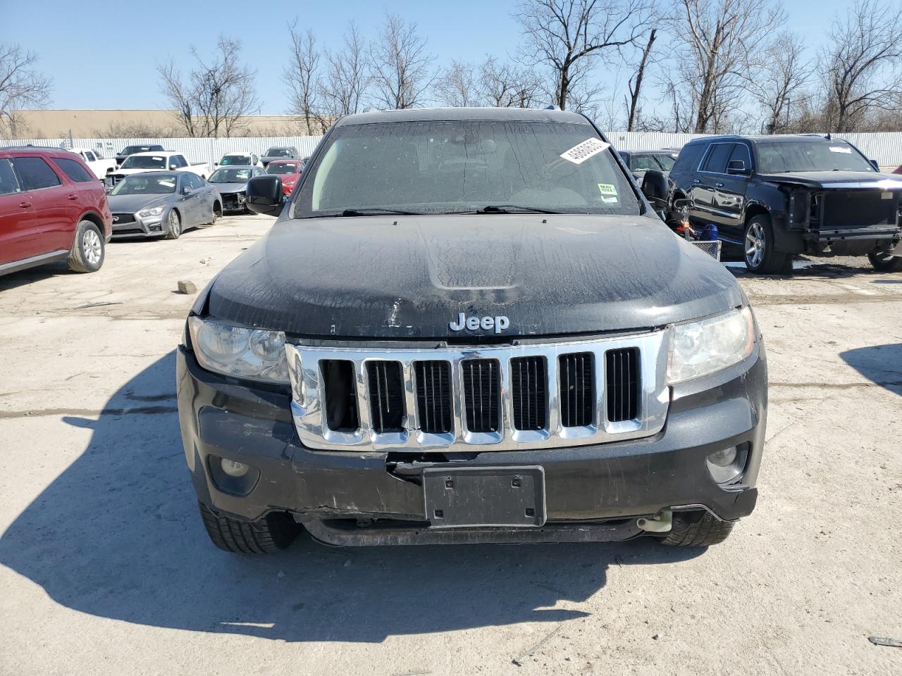 2012 Jeep Grand Cherokee - Image 5