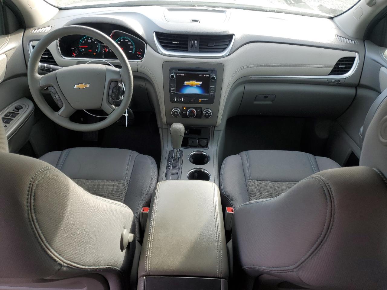 2015 Chevrolet Traverse - Image 8