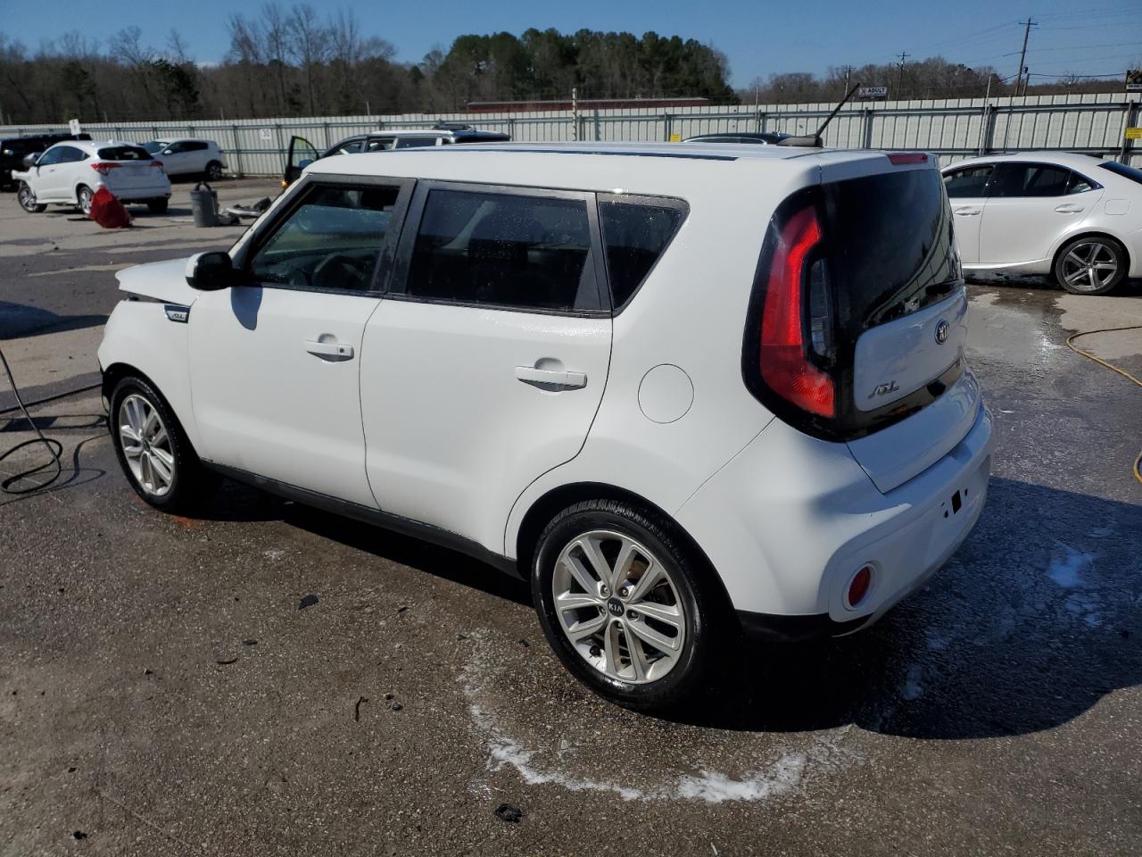 2019 Kia Soul - Image 2