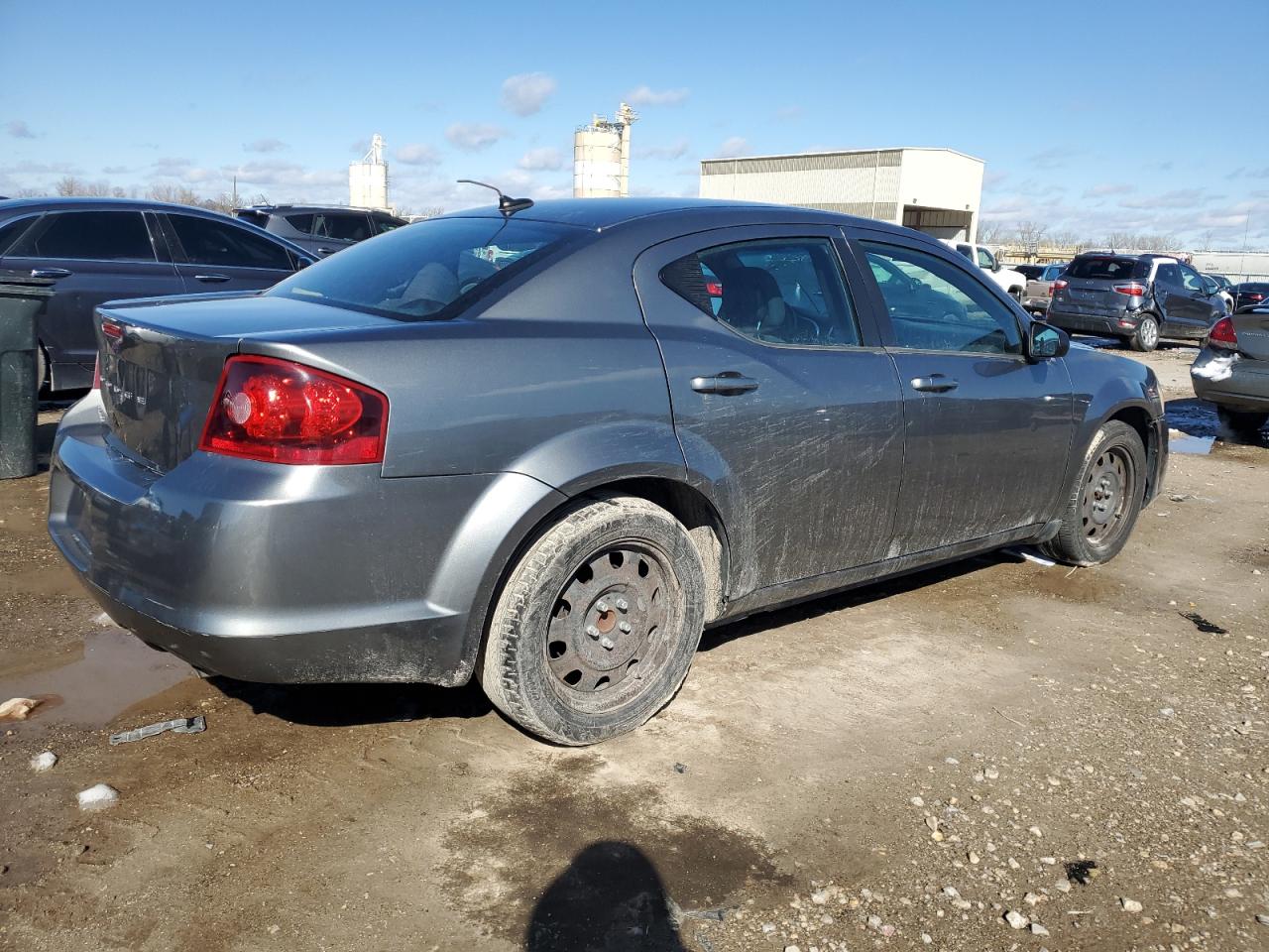 2012 Dodge Avenger - Image 3