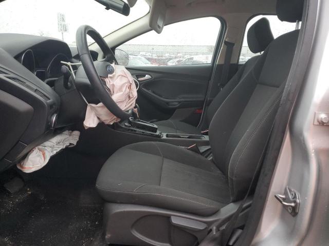 FORD FOCUS 2016 Серебристый
