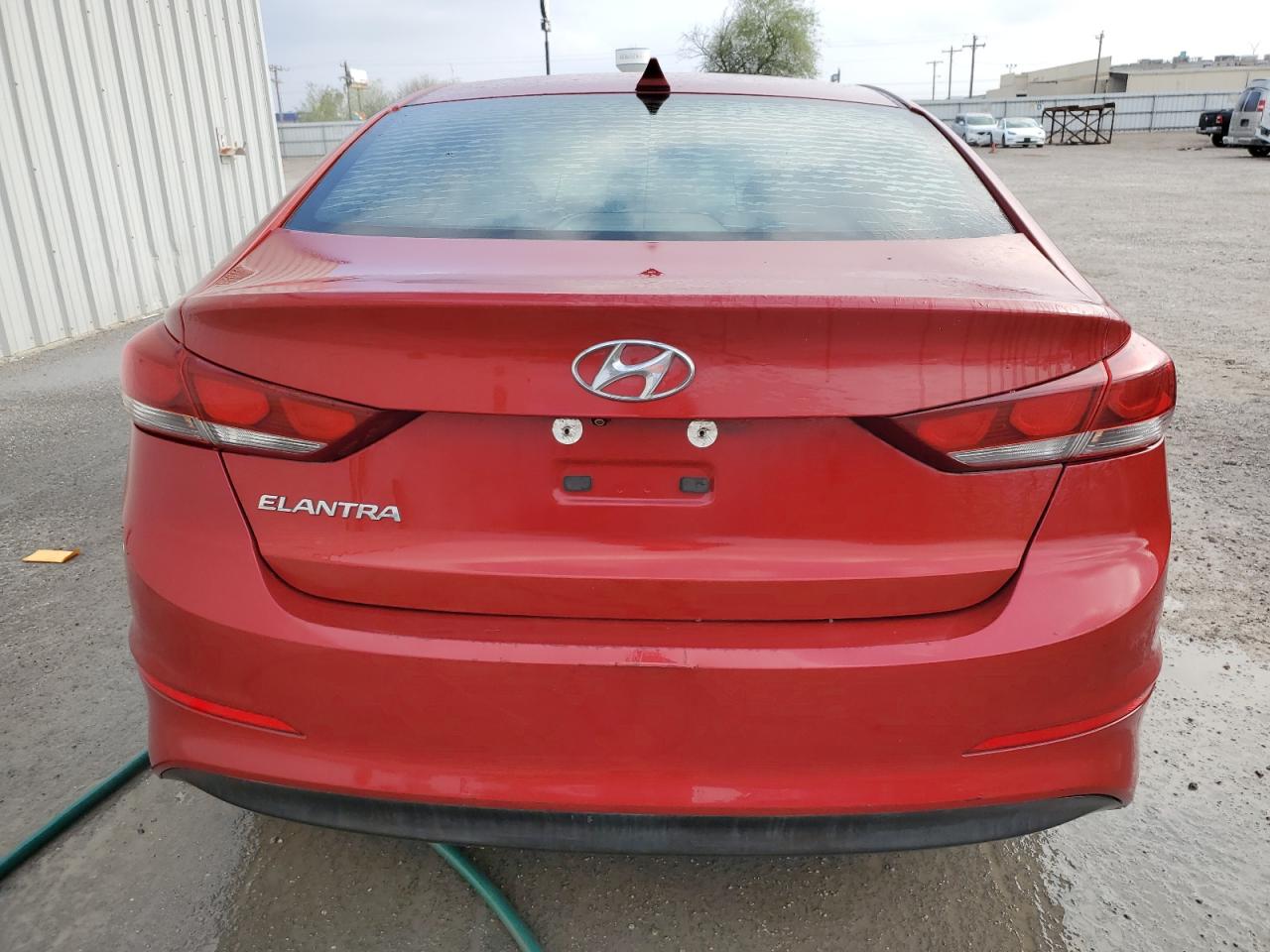 2018 Hyundai Elantra - Image 6