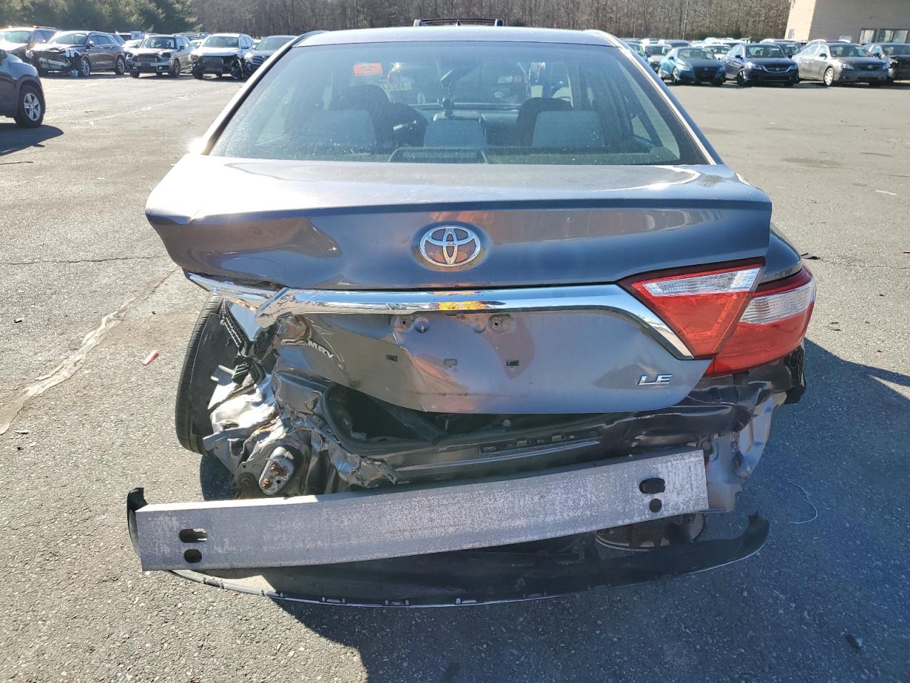 2015 Toyota Camry - Image 6
