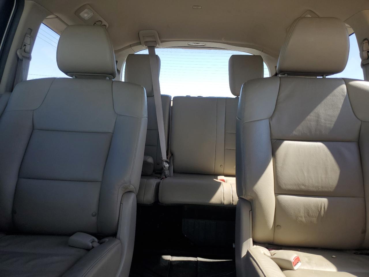 2013 Honda Odyssey - Image 10
