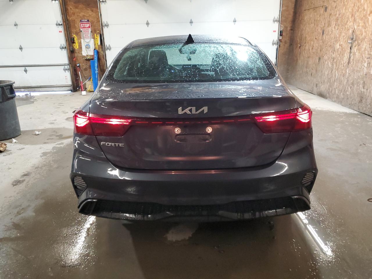 2023 Kia Forte - Image 6