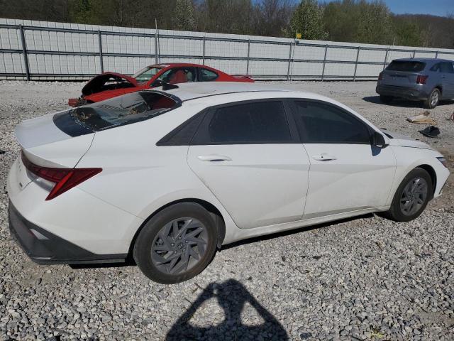  HYUNDAI ELANTRA 2024 Белы