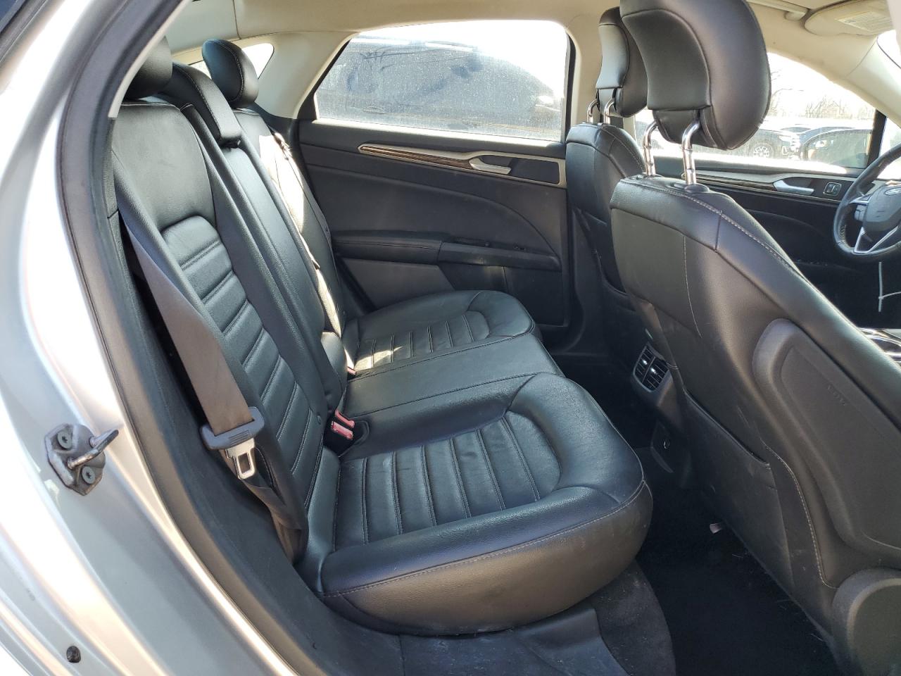 2013 Ford Fusion - Image 10