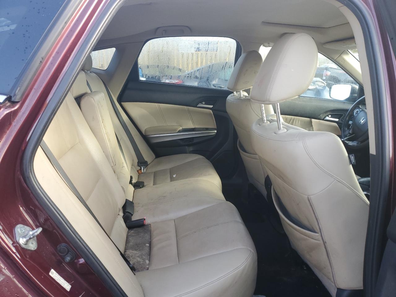 2013 Honda Crosstour - Image 10