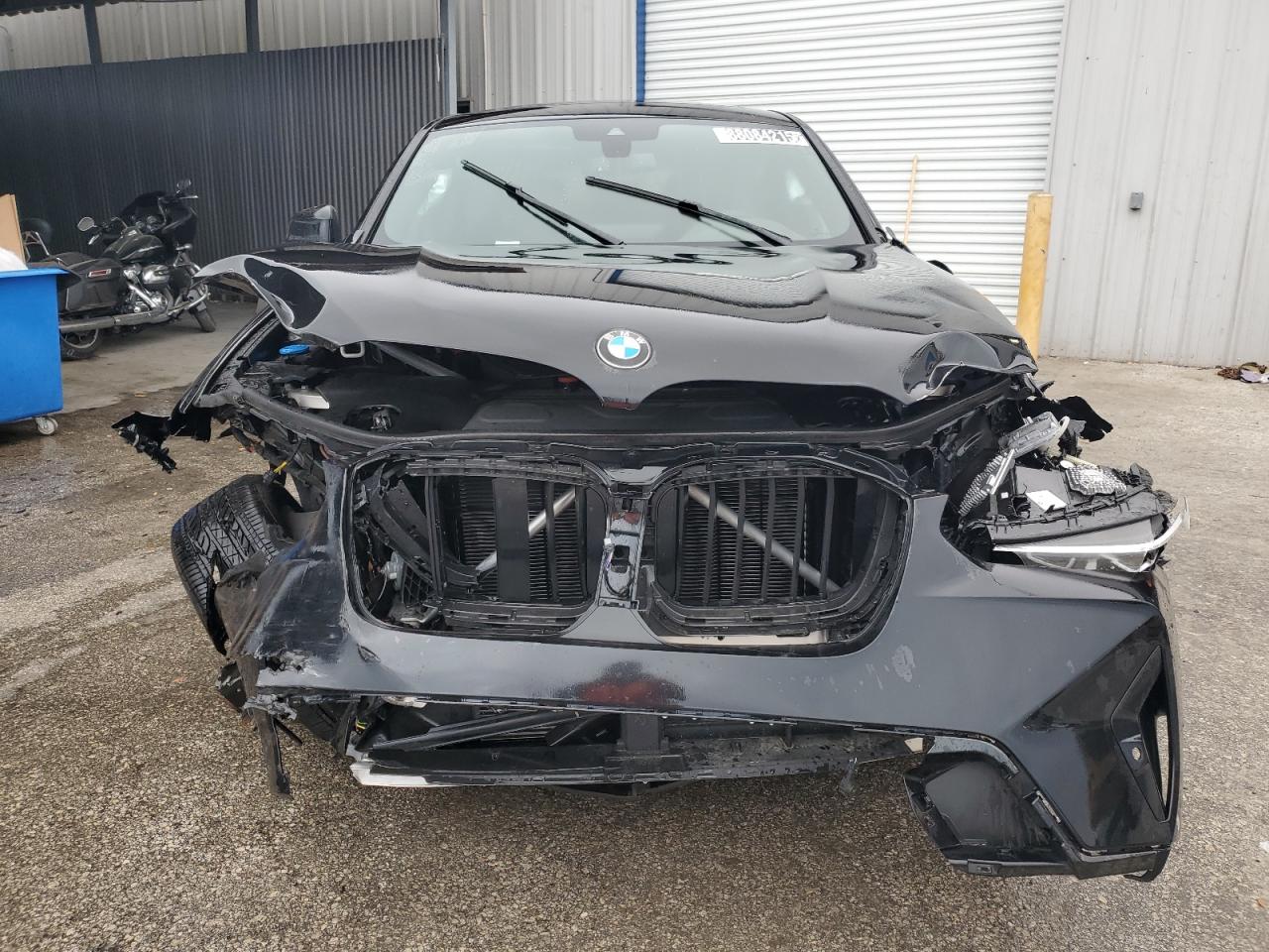 2024 BMW X4 - Image 5
