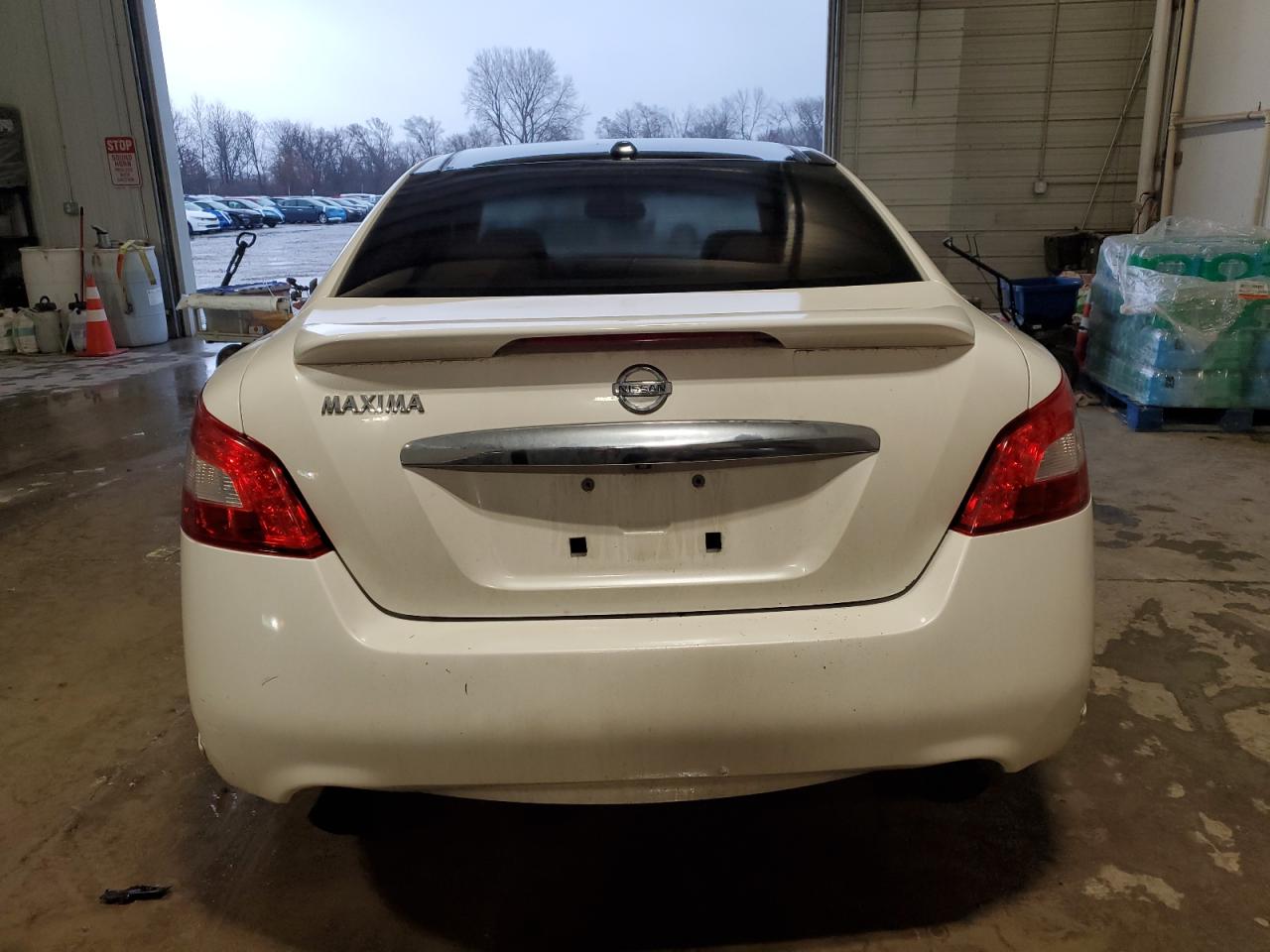 2010 Nissan Maxima - Image 6