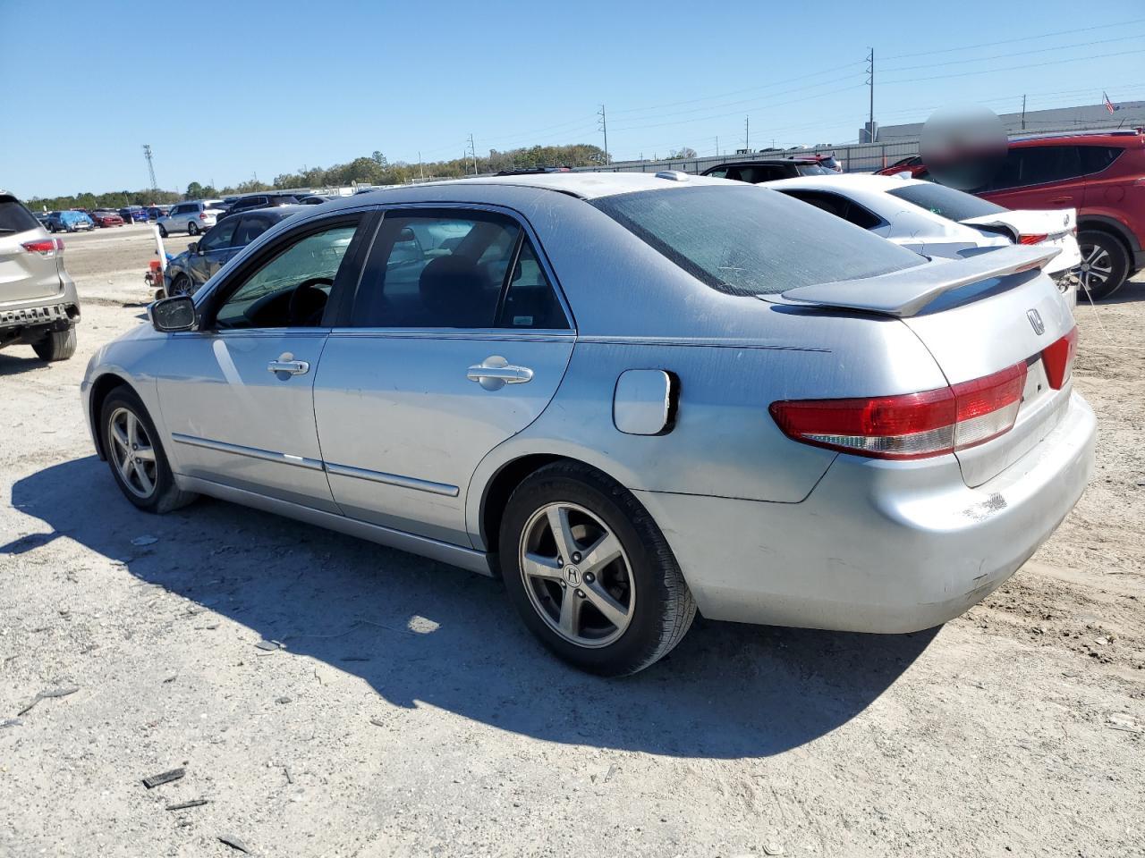 2004 Honda Accord - Image 2