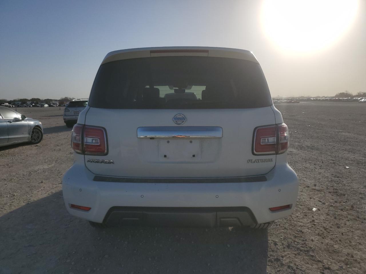 2019 Nissan Armada - Image 6
