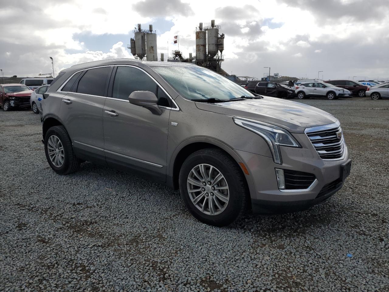 2018 Cadillac XT5 - Image 4