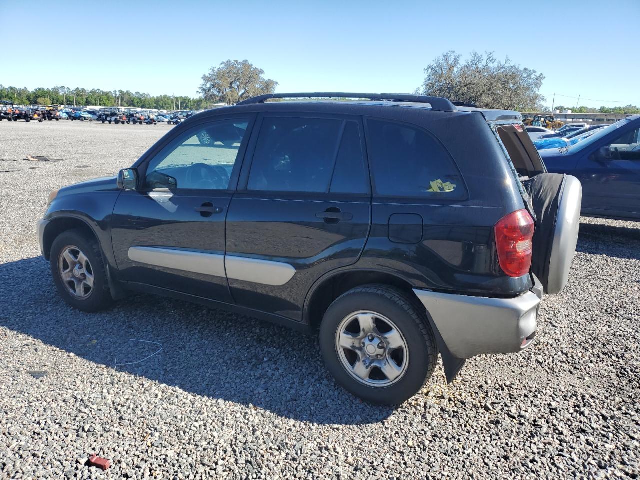 2005 Toyota RAV 4 - Image 2