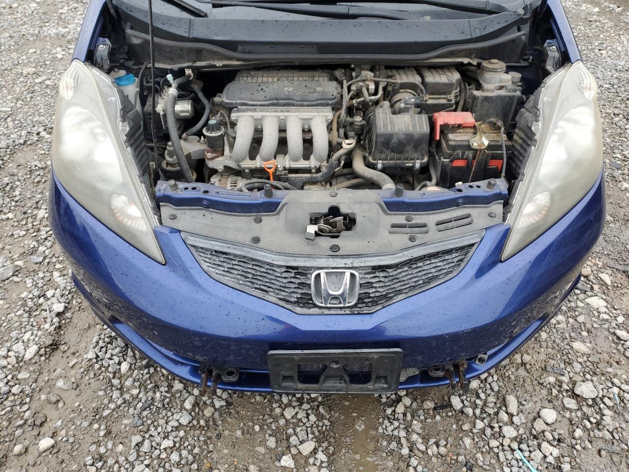 2013 Honda Fit - Image 12