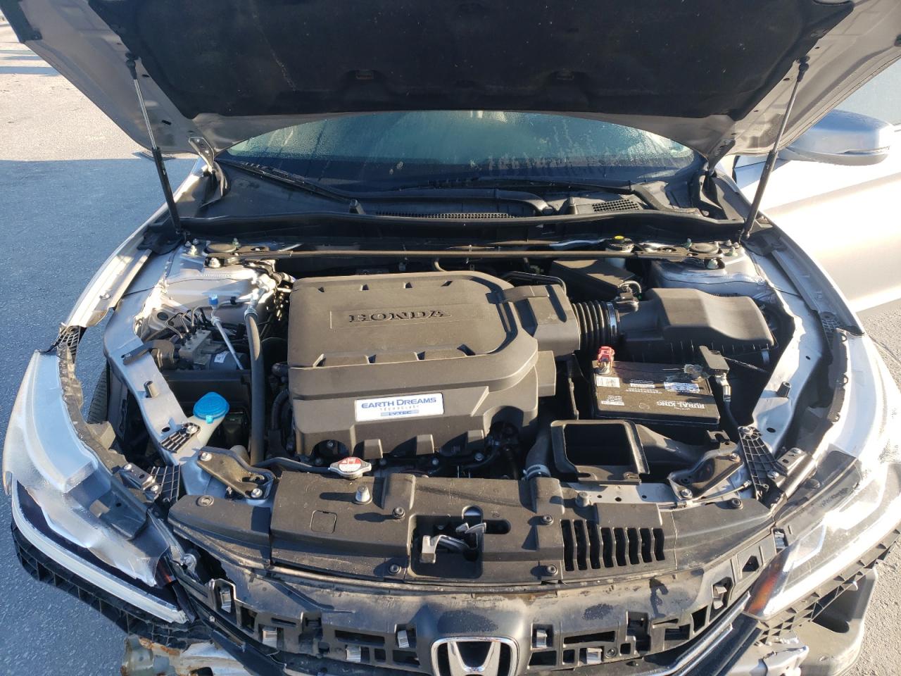 2016 Honda Accord - Image 11