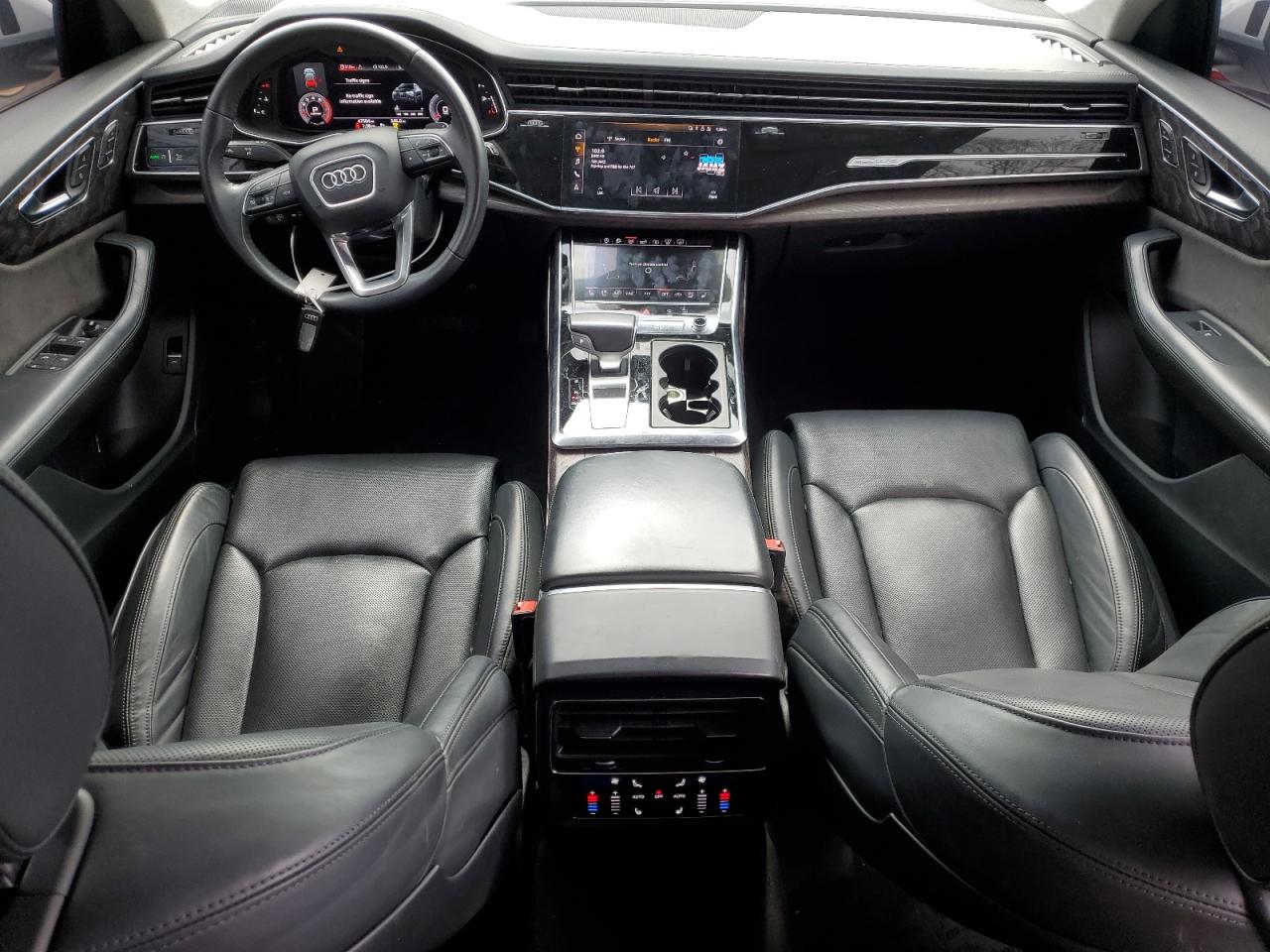 2019 Audi Q8 - Image 8