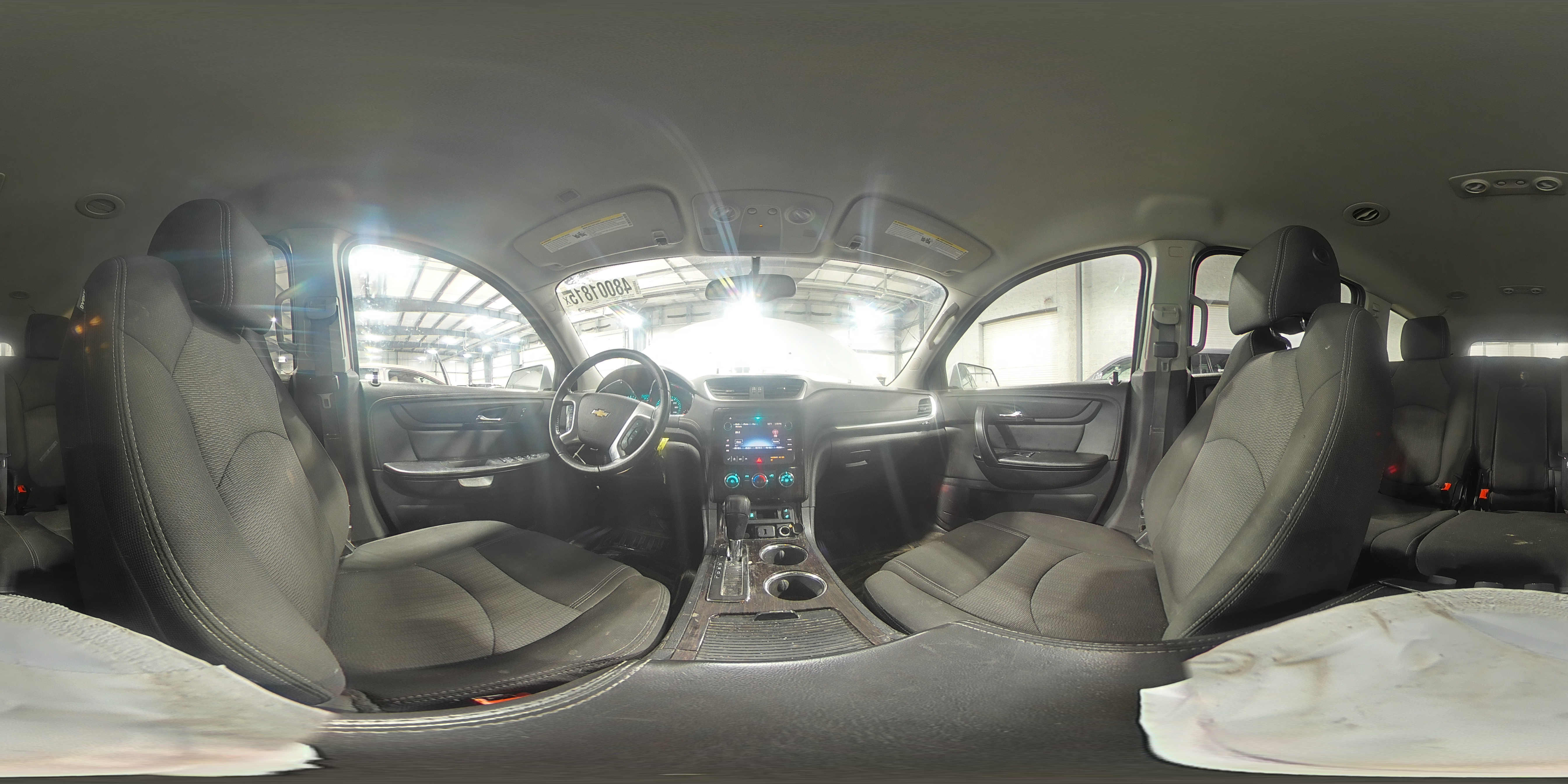 2015 Chevrolet Traverse - Image 15