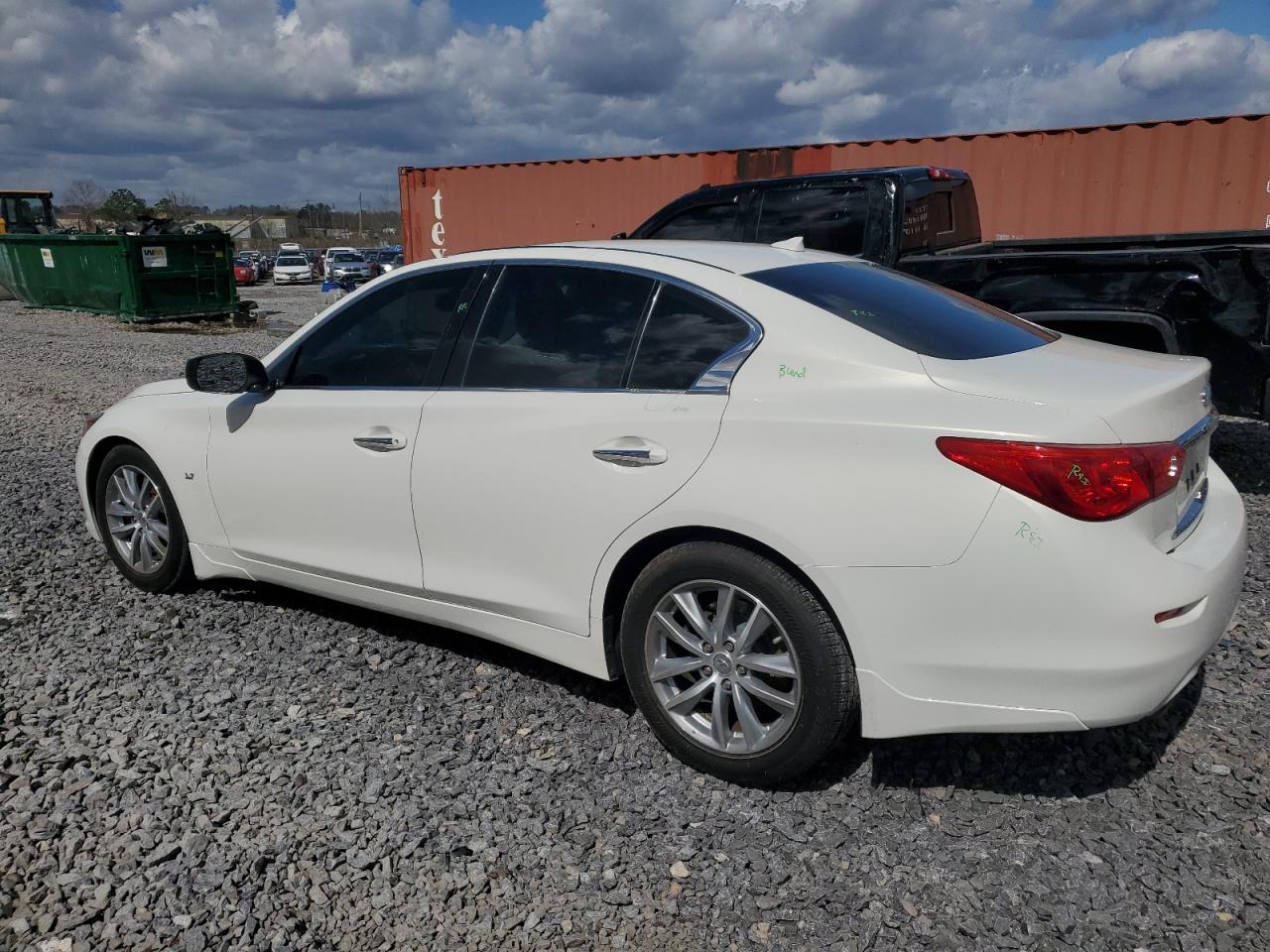 2015 Infiniti Q50 - Image 2