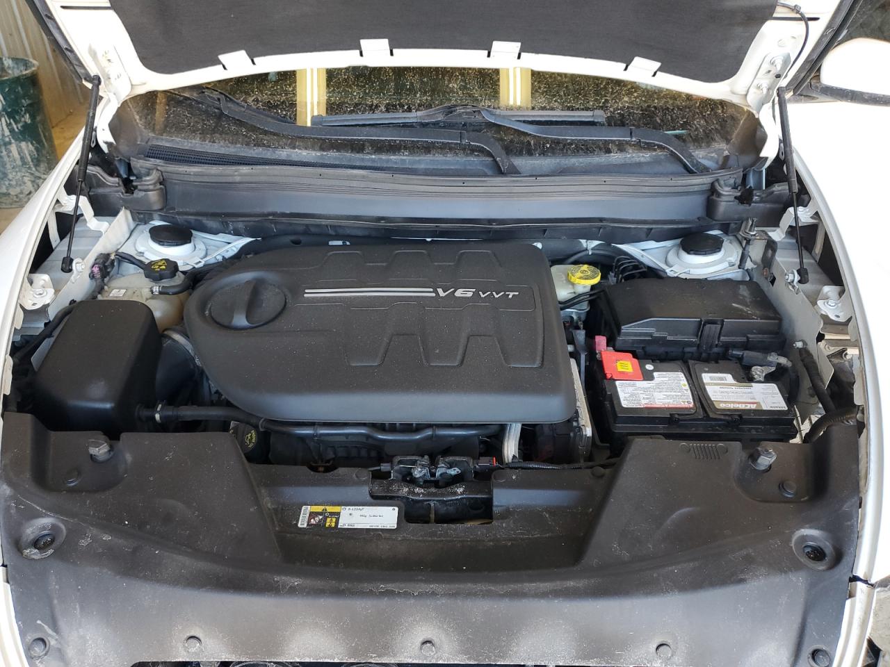 2017 Jeep Cherokee - Image 12