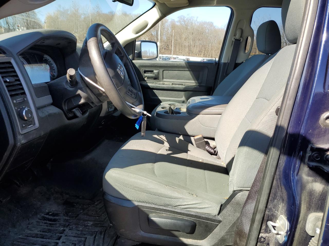 2014 RAM 1500 - Image 7