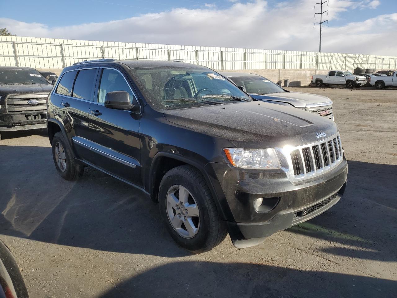 2012 Jeep Grand Cherokee - Image 4