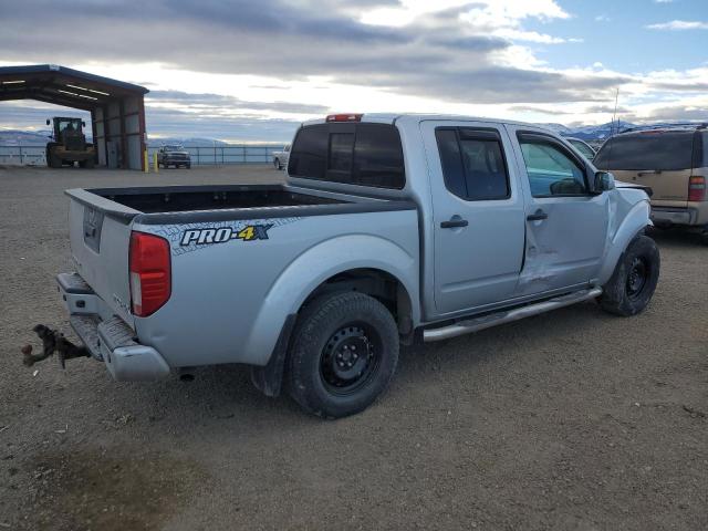  NISSAN FRONTIER 2018 Сріблястий