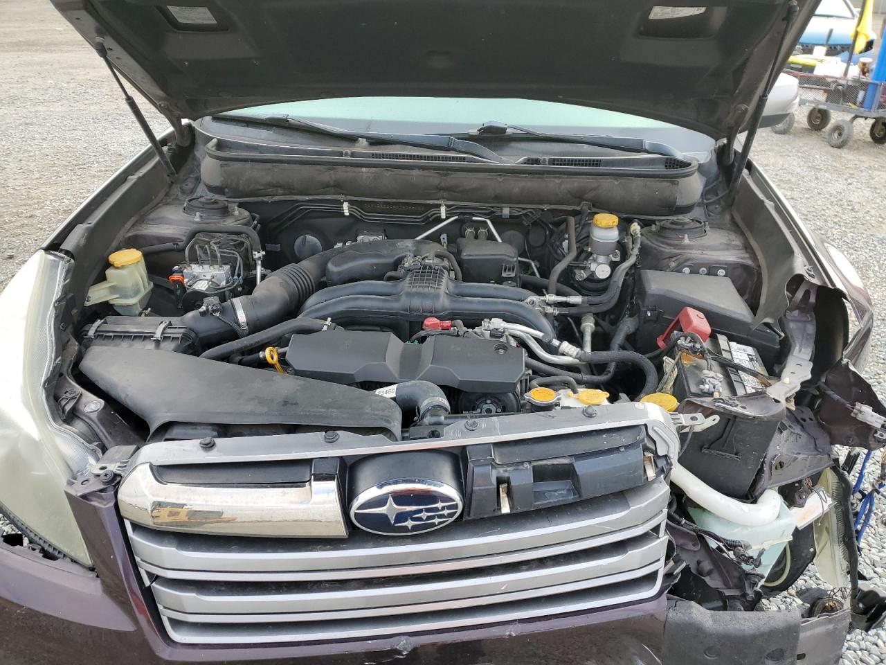 2013 Subaru Outback - Image 12