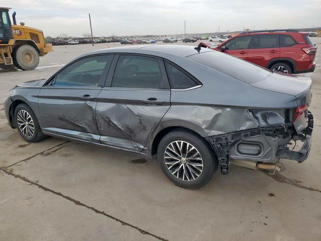 2019 Volkswagen Jetta - Image 2