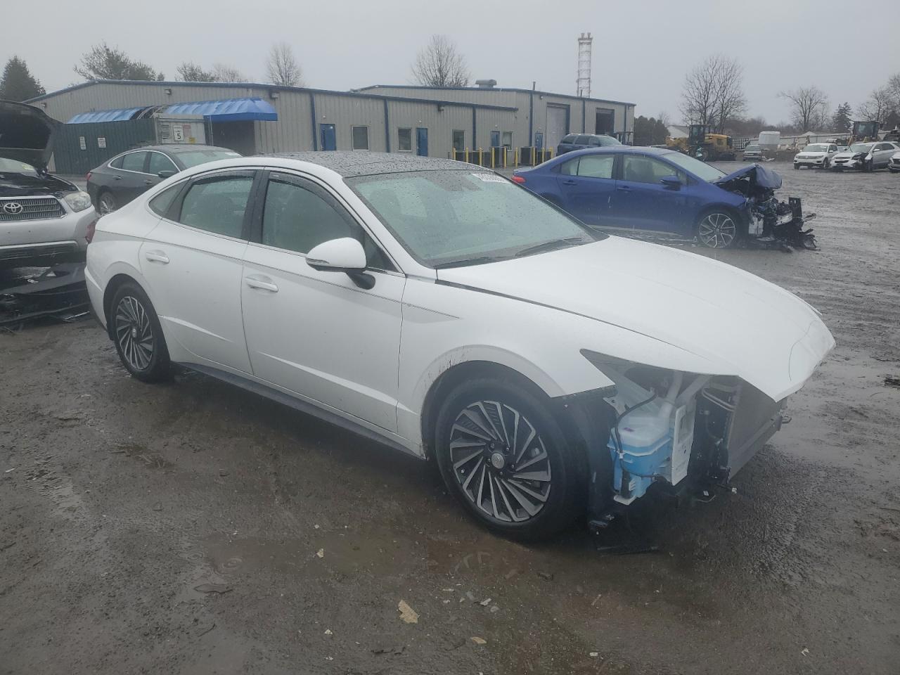 2023 Hyundai Sonata - Image 4