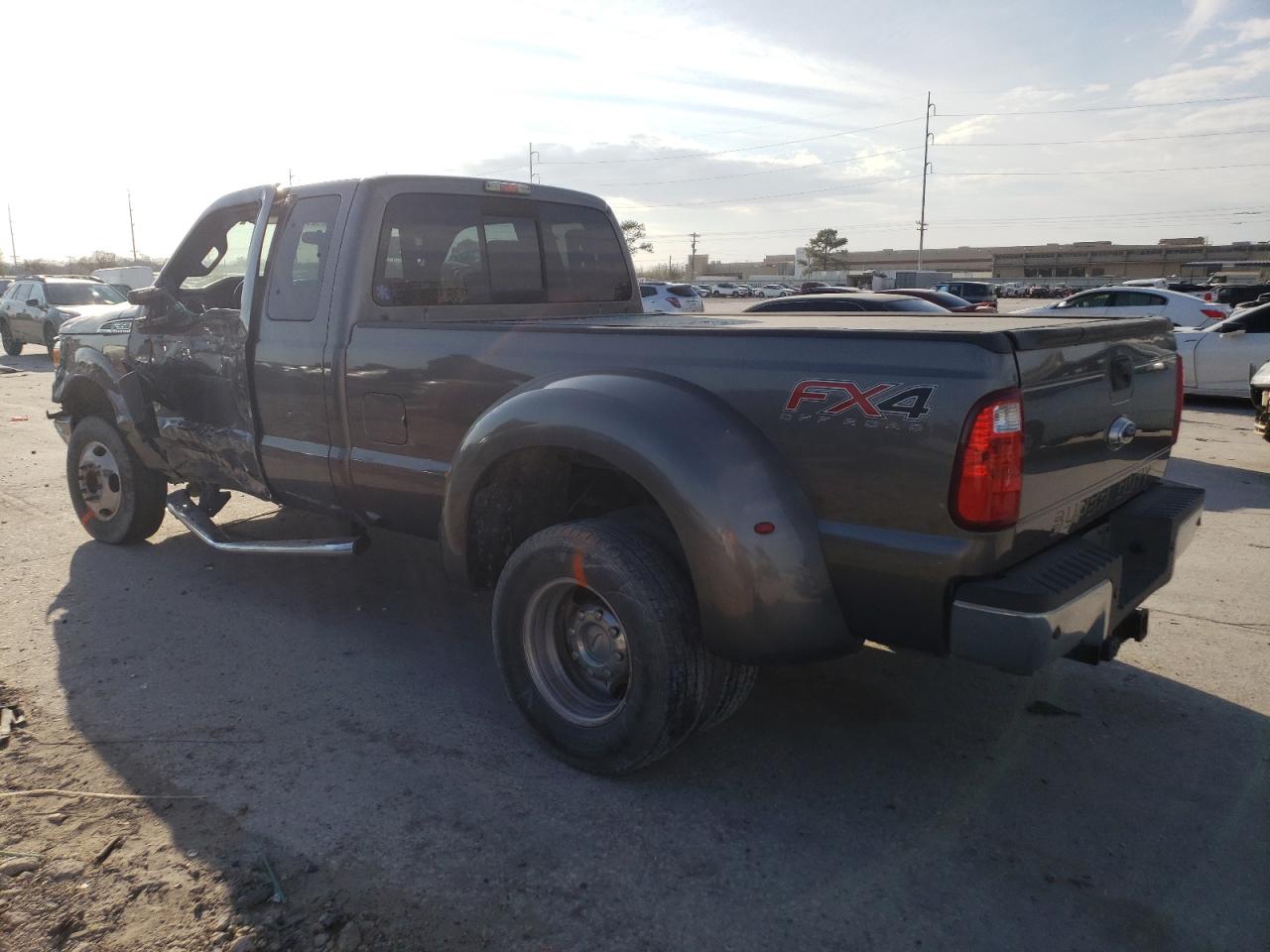 2013 Ford F350 - Image 2