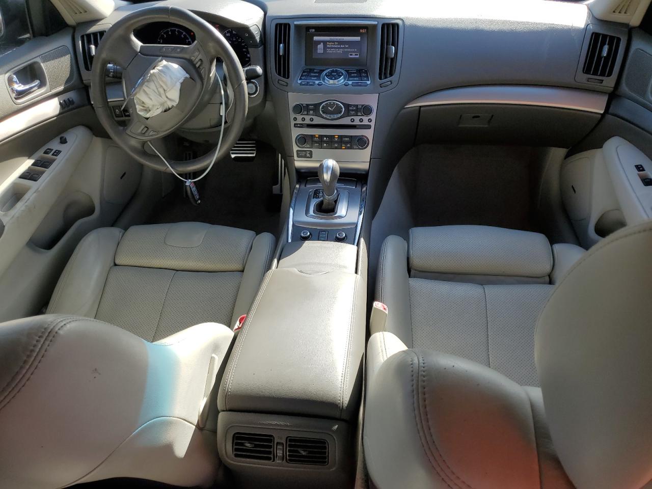 2012 Infiniti G - Image 8