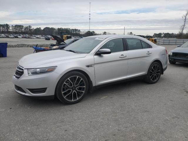 2017 Ford Taurus Sel