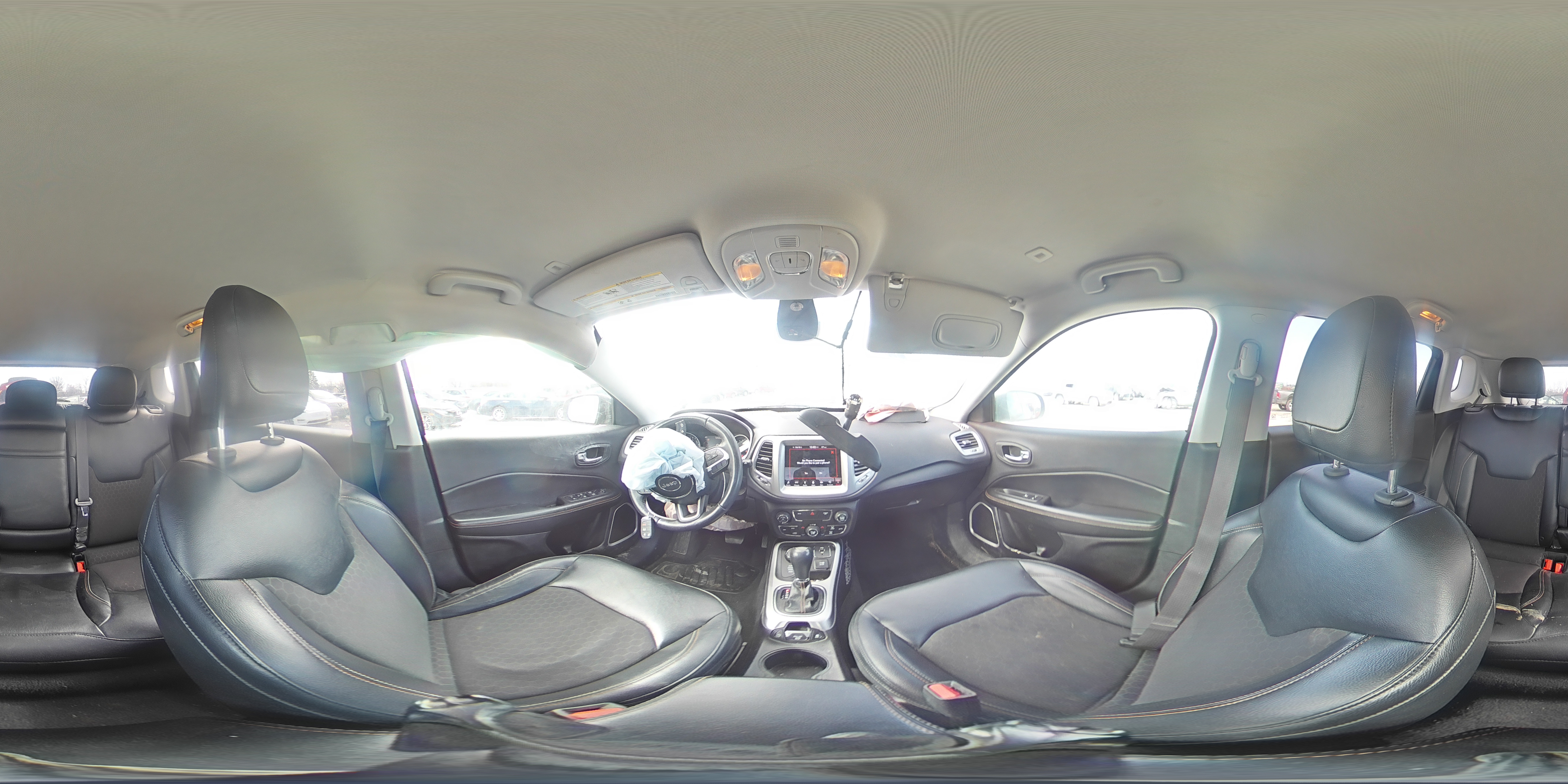 2017 Jeep Compass - Image 13