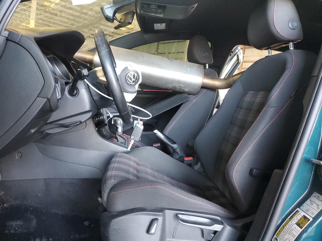 2018 Volkswagen GTI - Image 7