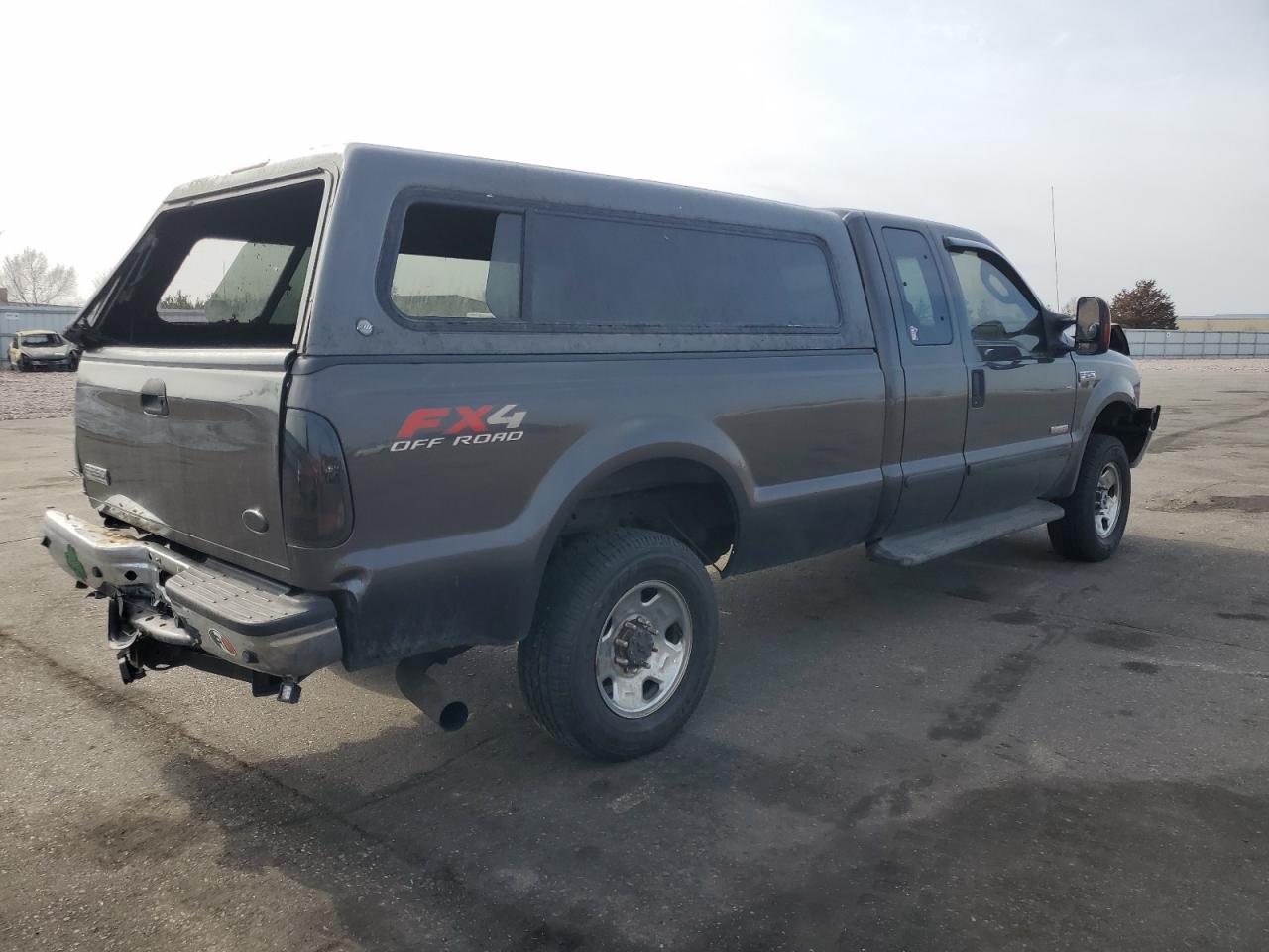 2005 Ford F250 - Image 3